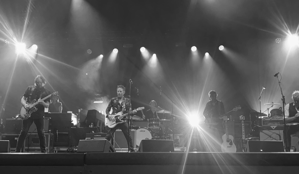 With The Wallflowers